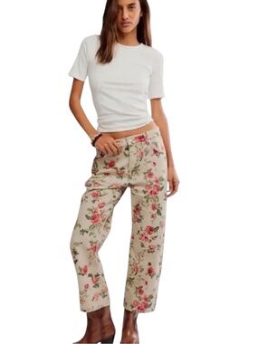 Free People Deep Trance Floral
Wide Leg Ankle Jeans NWT 26